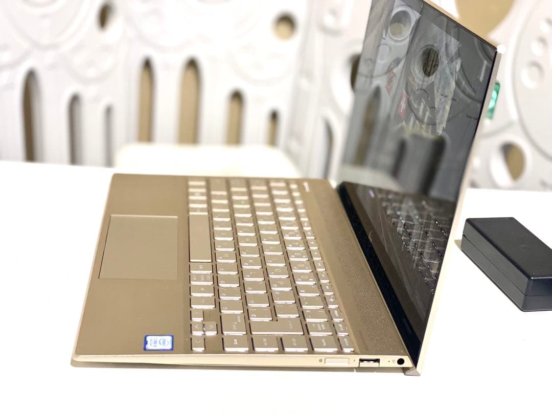 HP ENVY laptop 13-ah i3 8130U 4gb/256GB Corei3-8130U ENVY 13-ah