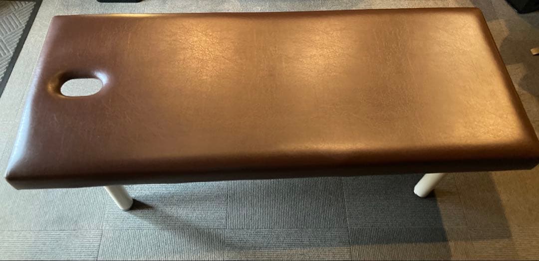 高田ベッド（有孔）　マッサージ　エステ　整体　長さ180×幅70×高さ50cm 高田ベッド 有孔DXマッサージベッド【日本製】の卸・通販 | ビューティ