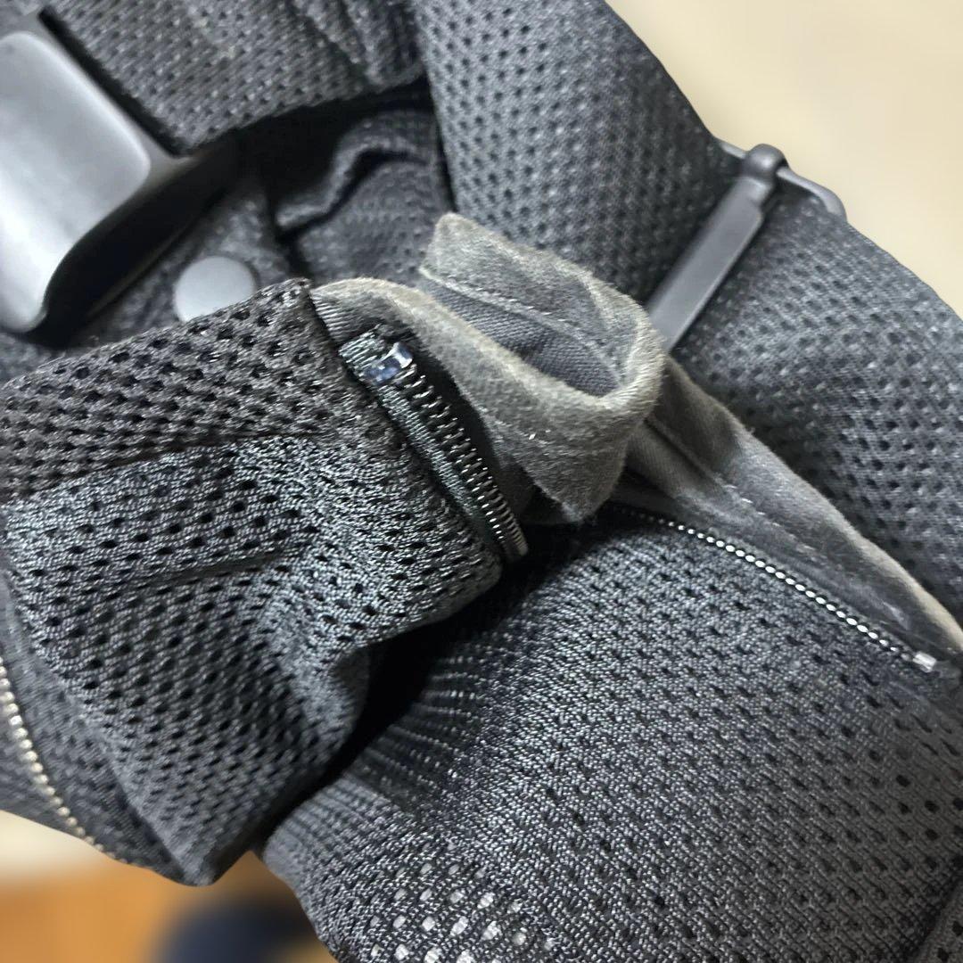 BABYBJÖRN 抱っこ紐 ブラック メッシュONE - メルカリ