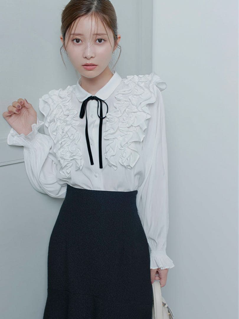 完売品セルフォード フリルヨークシャツカラーブラウス ウォッシャブル】フリルヨークシャツカラーブラウス(ブラウス・シャツ