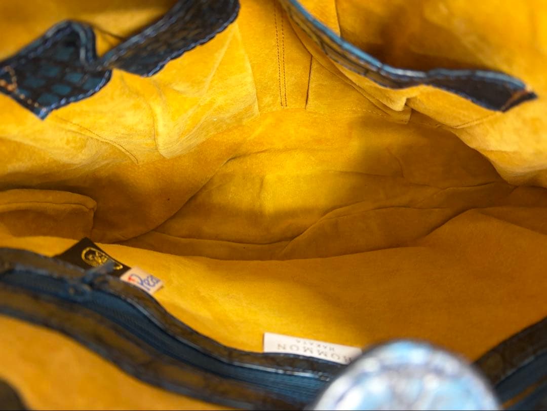 Pear クロコダイル風バッグ 青 - メルカリ