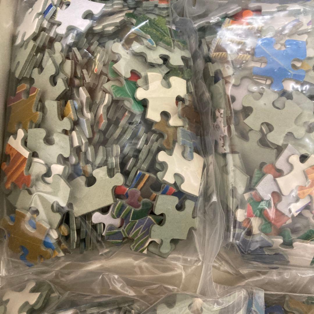 トーマスマックナイト ブルーカウチ 2000ピース ジグソーパズル 42-001