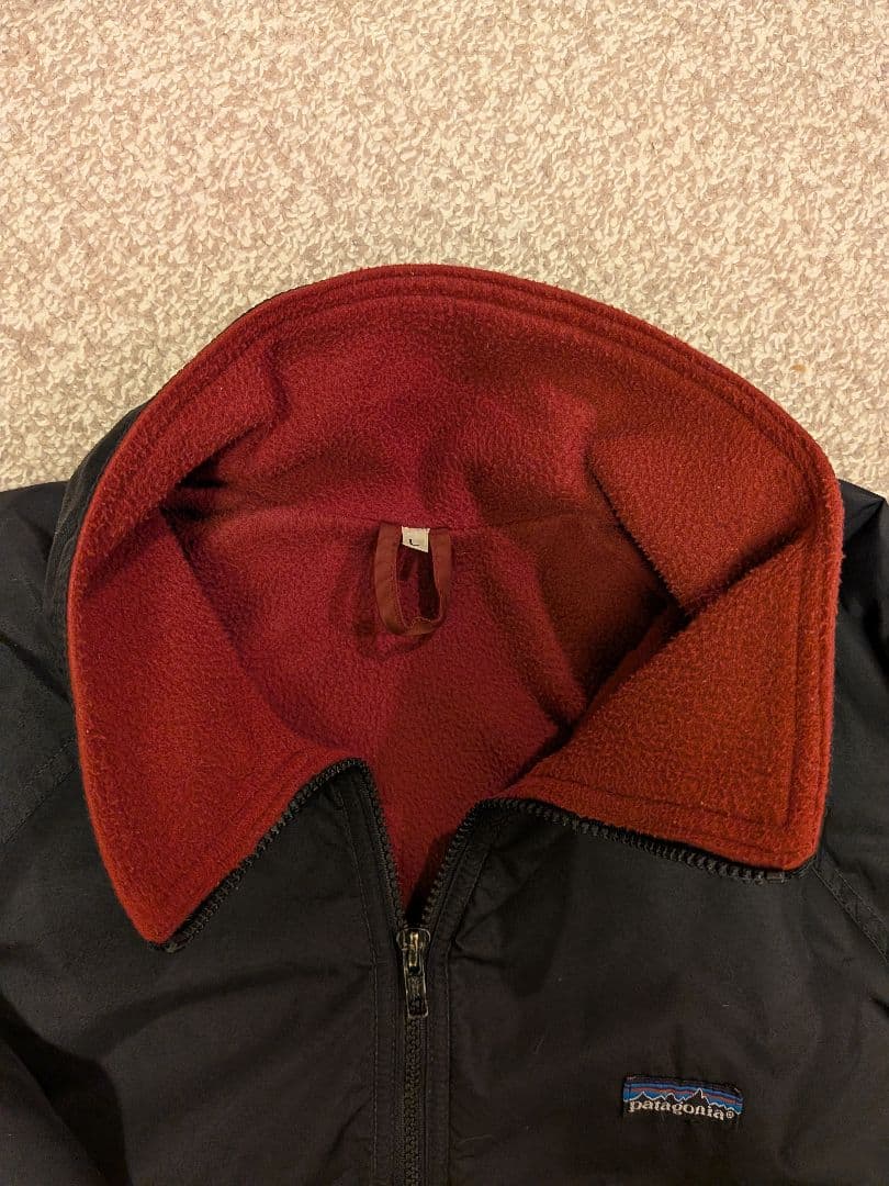 patagonia 80s シェルドシンチラ 黒 バーガンディ - メルカリ