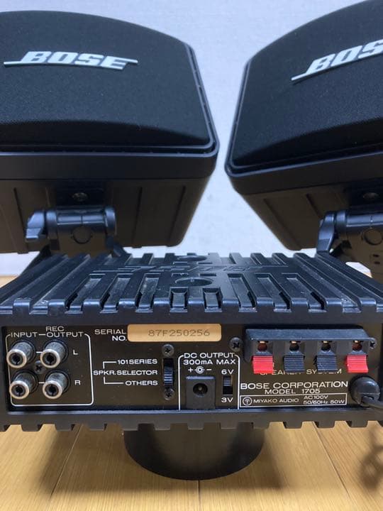 BOSE111ADと1705アンプのセットKENWOODミニ3脚付