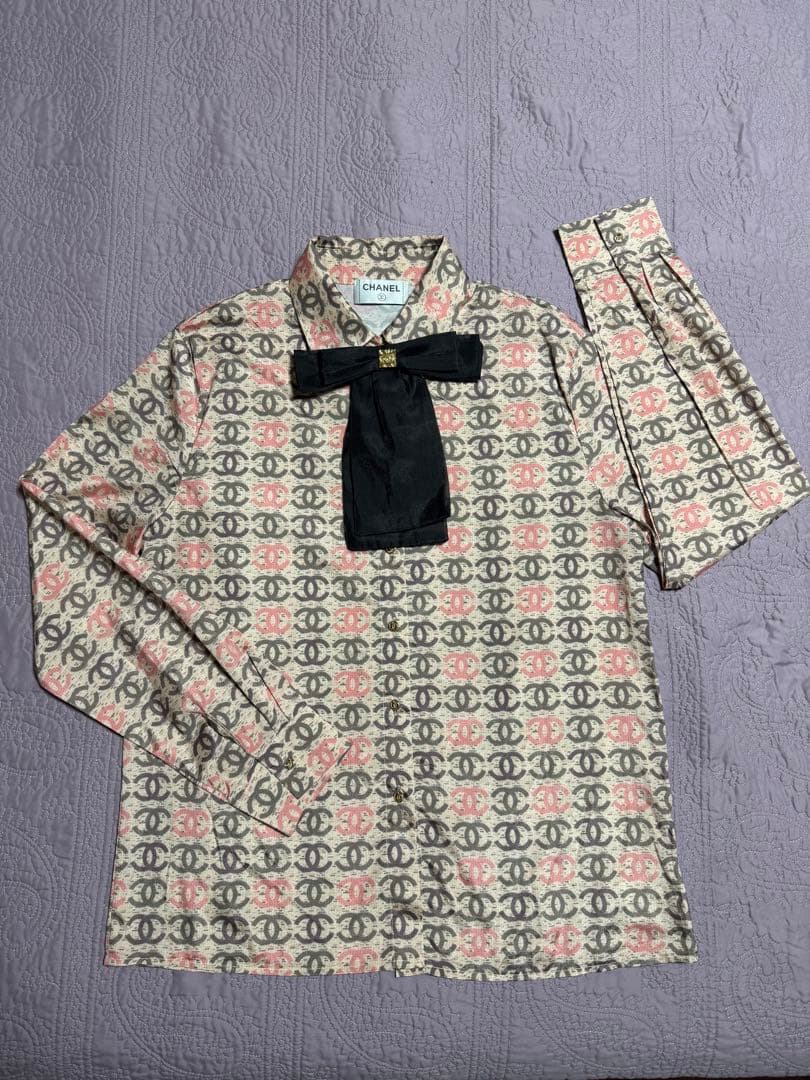 CHANEL ロゴパターン 長袖シャツ