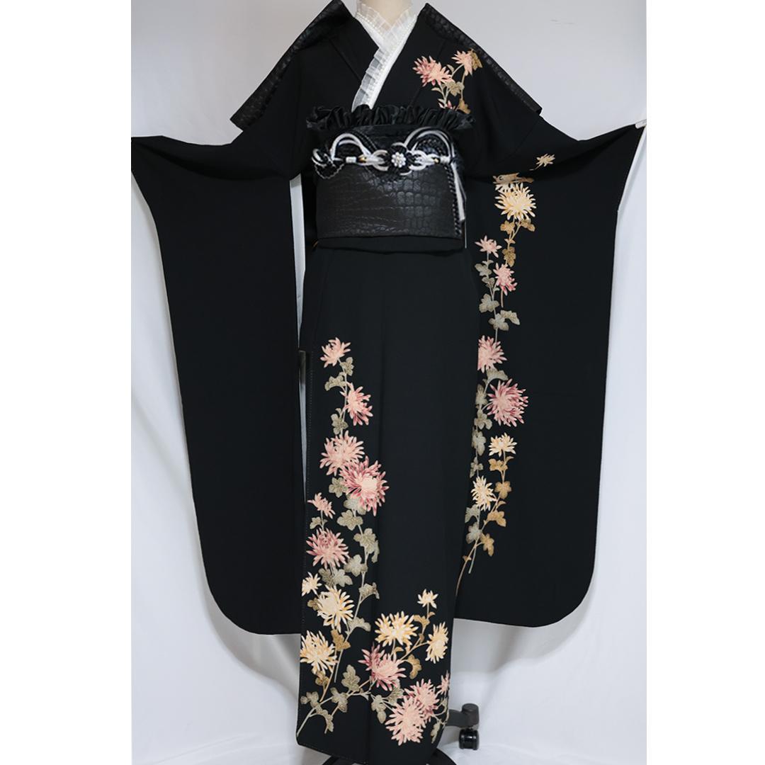 美品□人気黒コムサデモード振袖7点セット帯新品帯締め帯揚フルセット