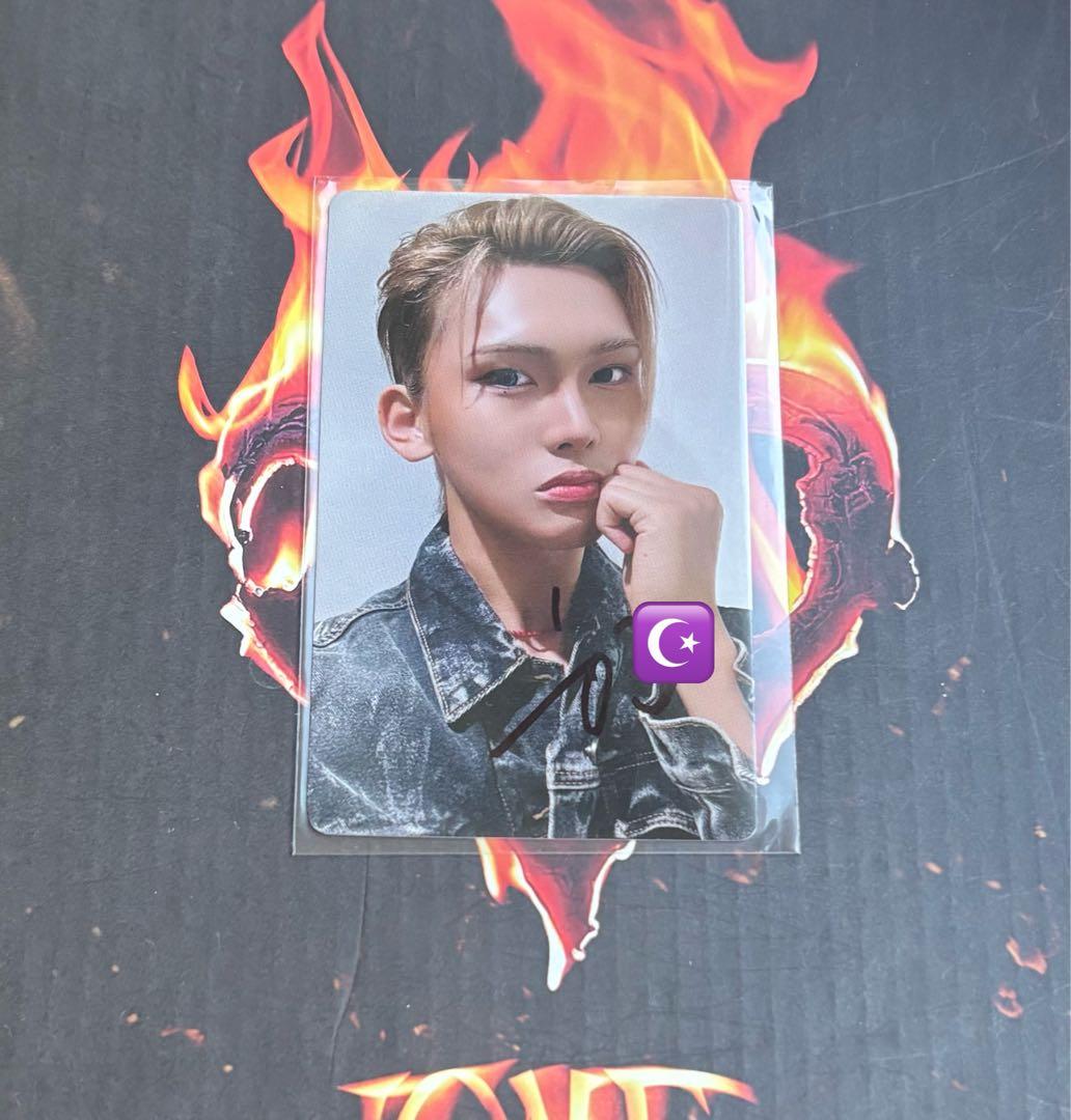 XLOV ヒョン サイントレカ XLOV 日本限定トレカ ヒョン - メルカリ