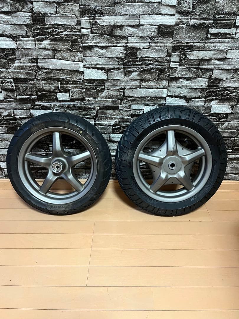 シグナス SE44J 3型 タイヤ ホイールセット 1型 2型 シグナス SE44J 3型 タイヤ ホイールセット 1型 2型 - パーツ価格