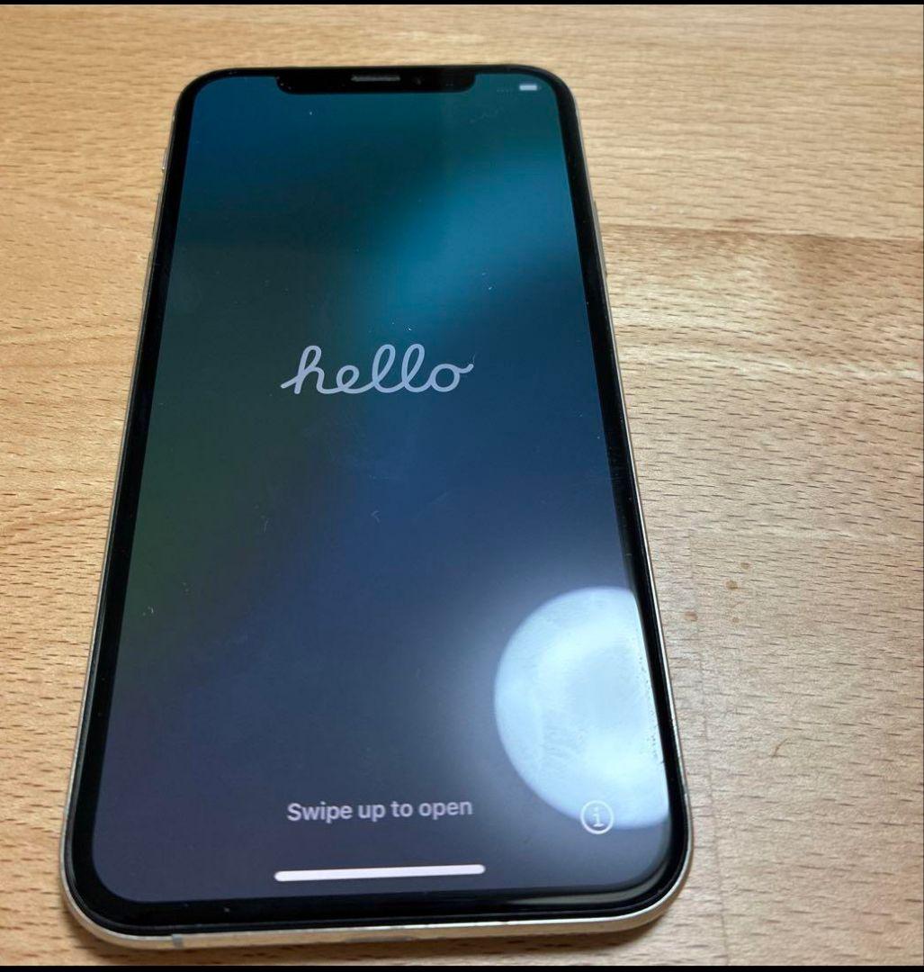 Apple iPhone X シルバー 本体