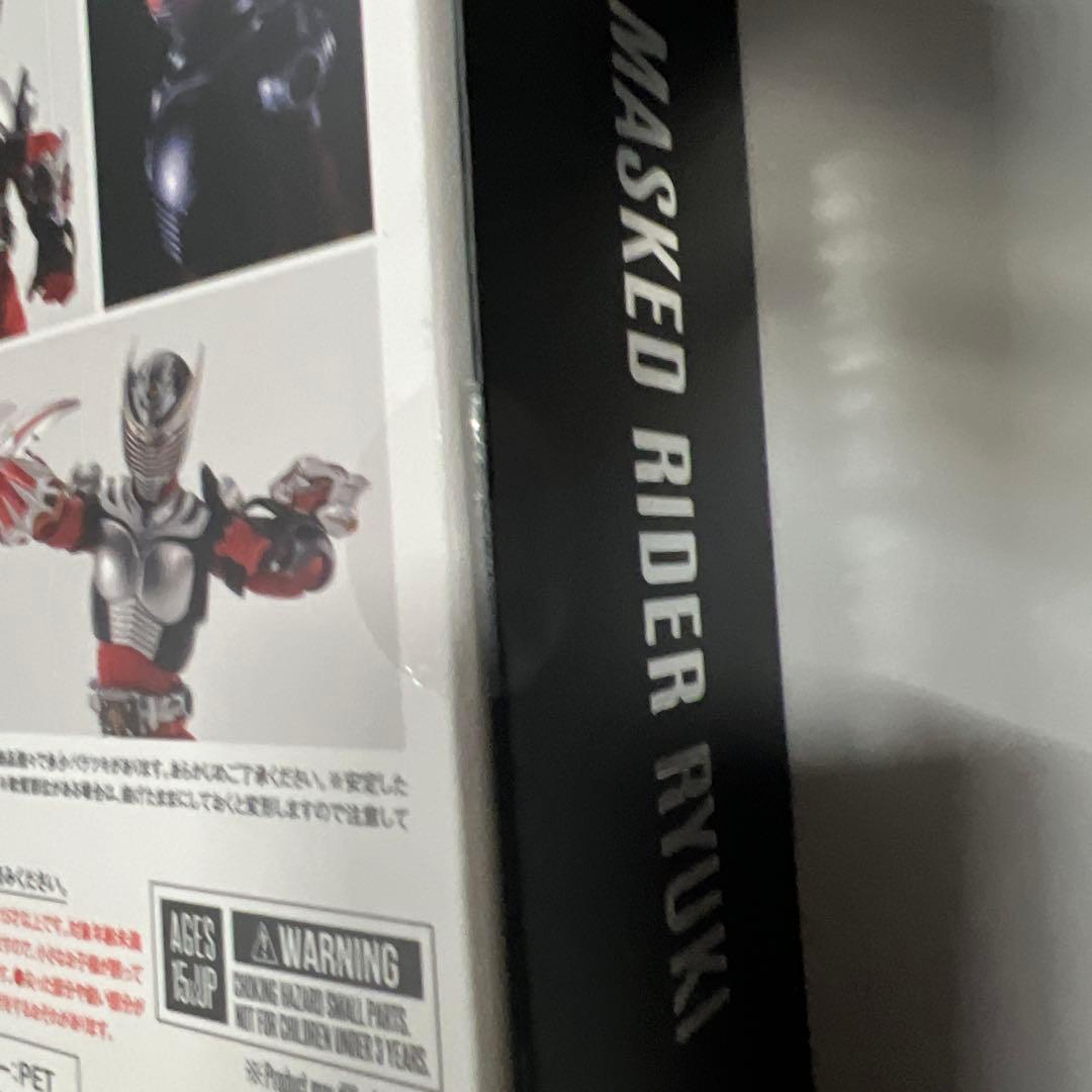 S.H.Figuarts（真骨彫製法） 仮面ライダー龍騎