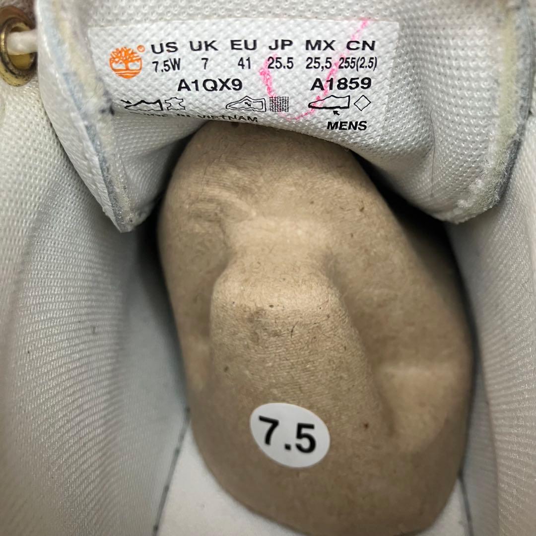 美品 ティンバーランド チャッカブーツ 限定モデル ホワイト メンズ