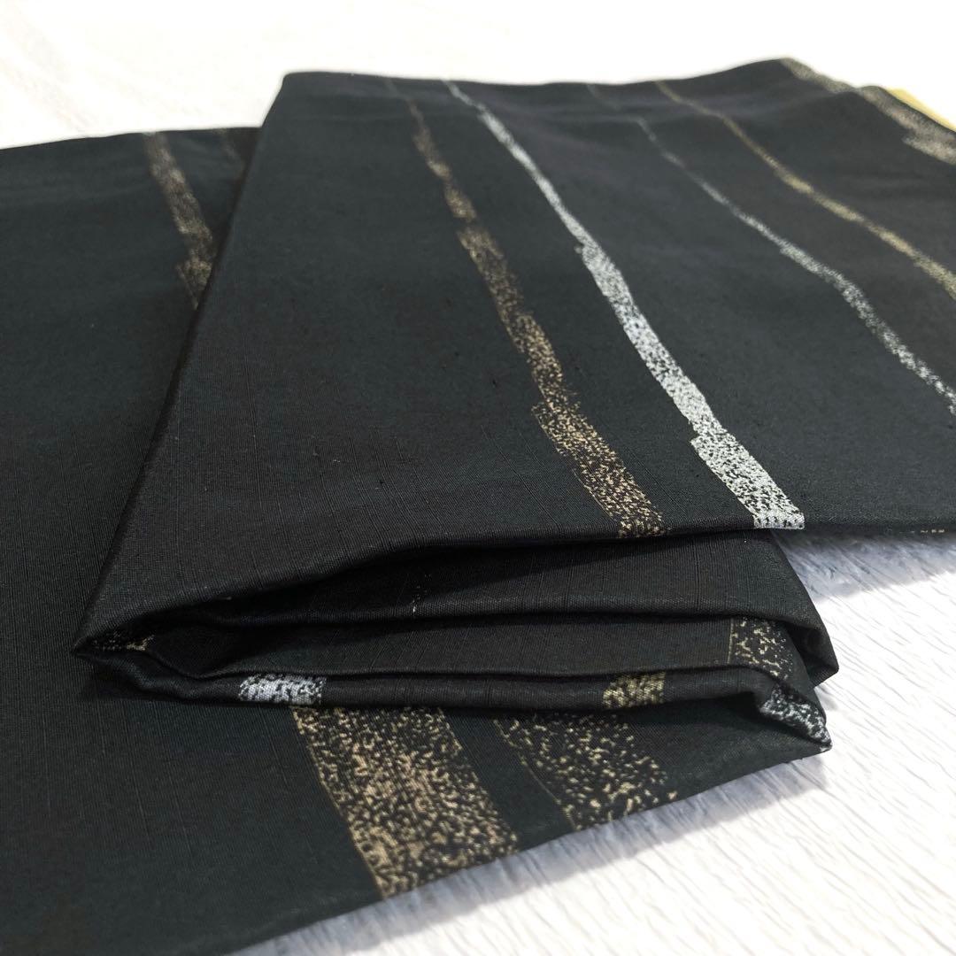 良品✨】東レシルック 洗える着物 小紋 紬調 黒色 横段 袷 A2 - メルカリ