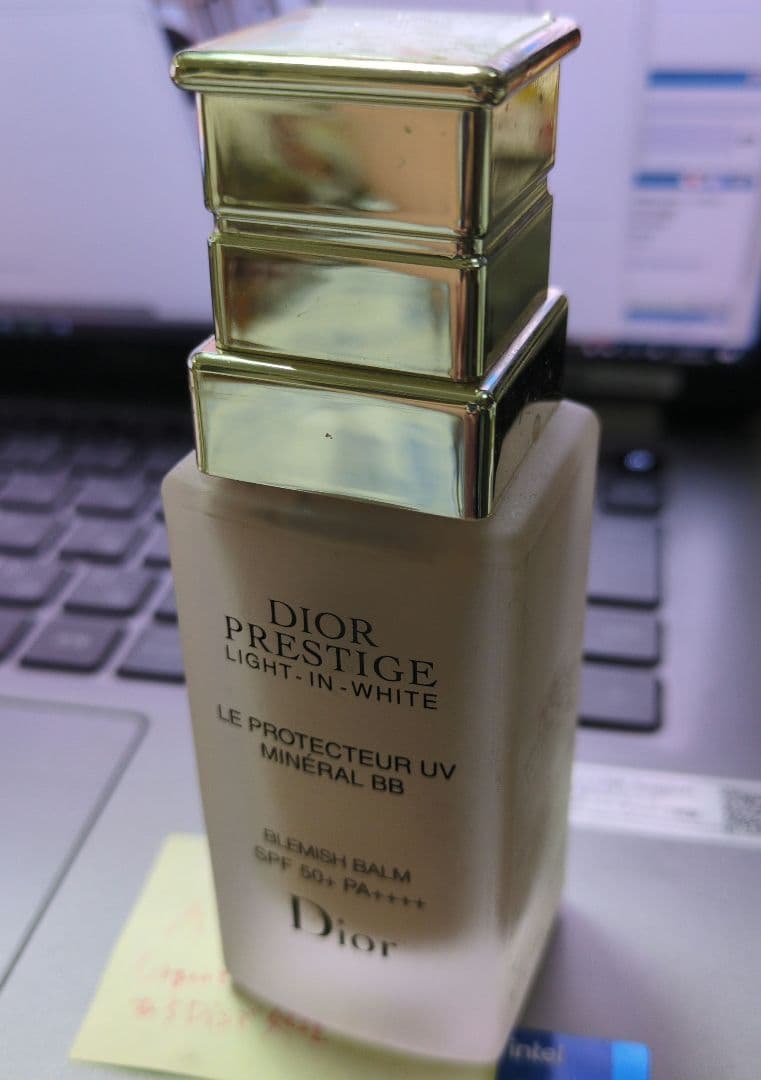 美品　Dior プレステージ ホワイトル プロテクター UV ミネラル BB01 ディオール / プレステージ ホワイト ル プロテクター UV ミネラル BB