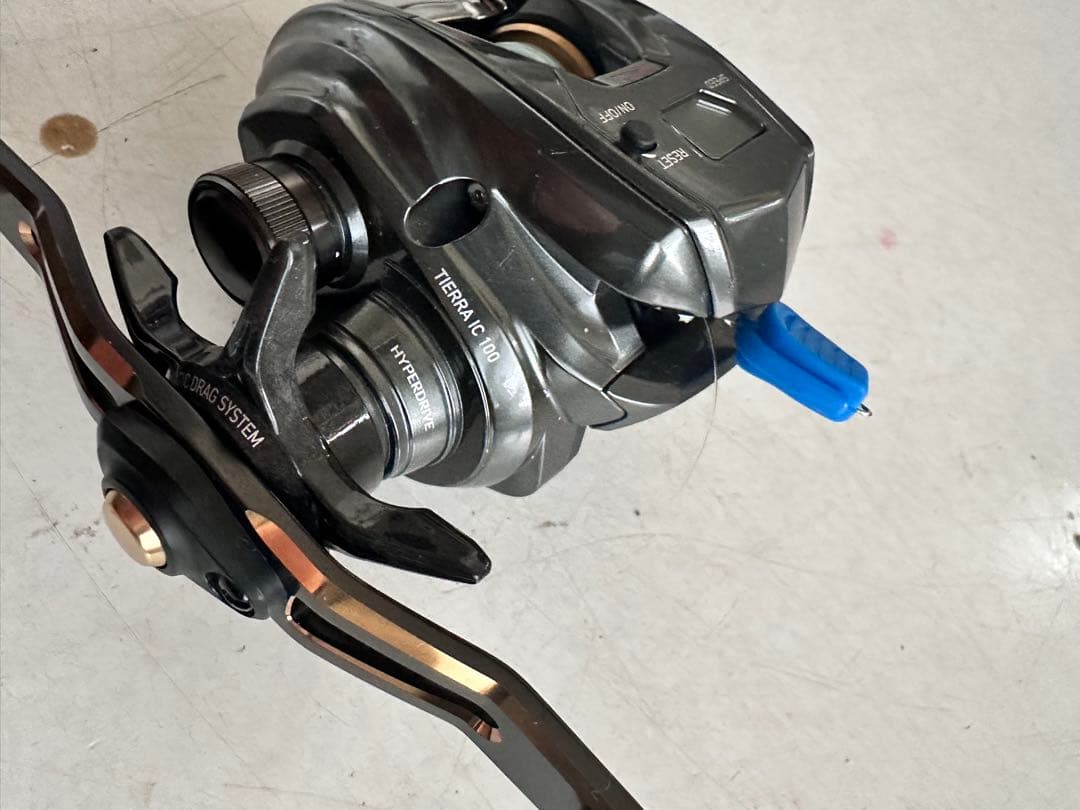 ダイワ ベイトリール ティエラIC 100 値下げしました! - メルカリ