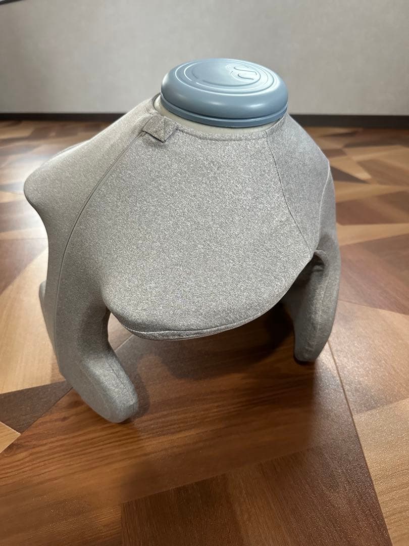 姿勢矯正用クッション グレー 姿勢をサポートするクッション グレー | クッション 通販