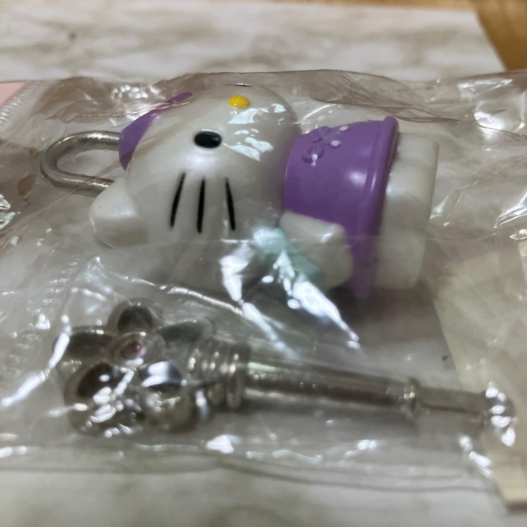 激レア】ハローキティ エンジェル ガチャキー 鍵 南京錠 平成レトロ
