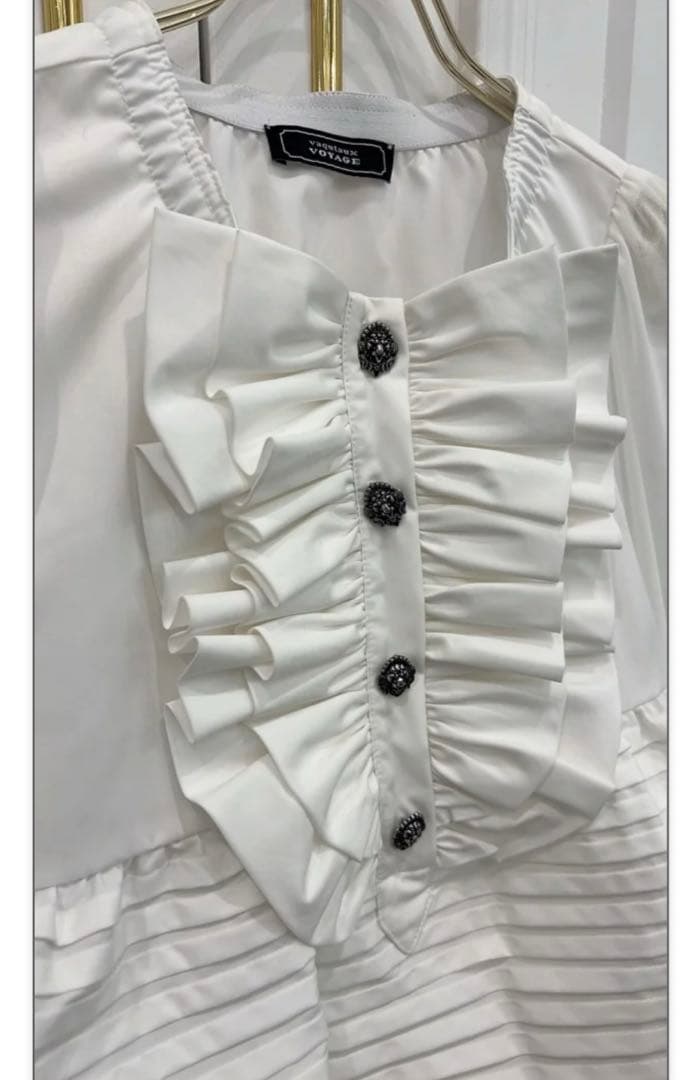 vaqutaux voyage ヴァクトーヴォヤージュ ロココフリルブラウス