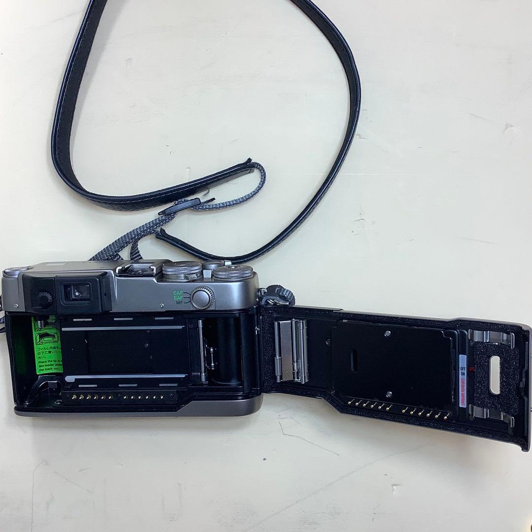 CONTAX G2-D 〈データバックGD-2装備〉レンズ3本 未使用に近い