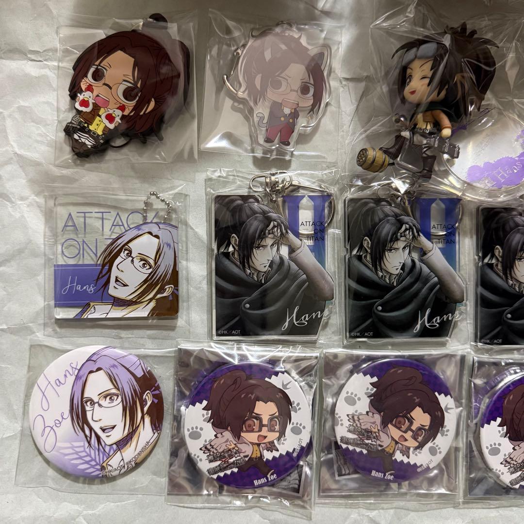 進撃の巨人 ぬいぐるみ マスコット フィギュア キーホルダー 缶バッジ