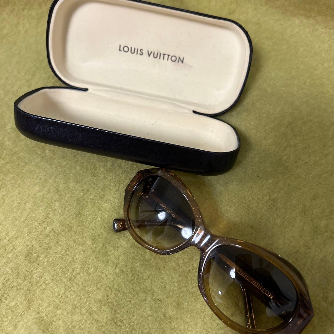 Louis Vuitton サングラス ケース付き - メルカリ