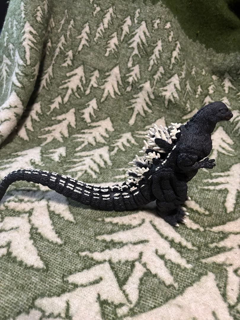 レア 20年以上前のコンコルド社製 ゴジラ3体 バーニングゴジラ - メルカリ