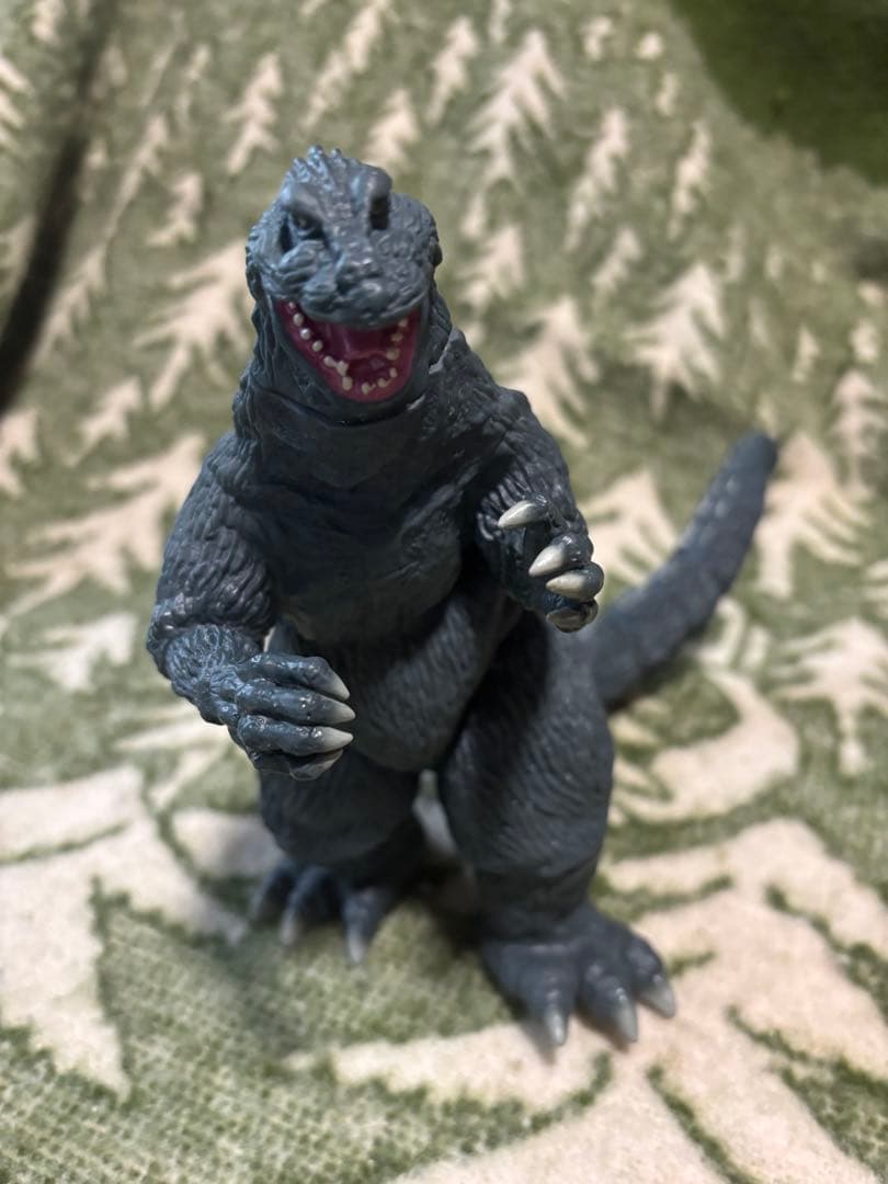 レア 20年以上前のコンコルド社製 ゴジラ3体 バーニングゴジラ - メルカリ