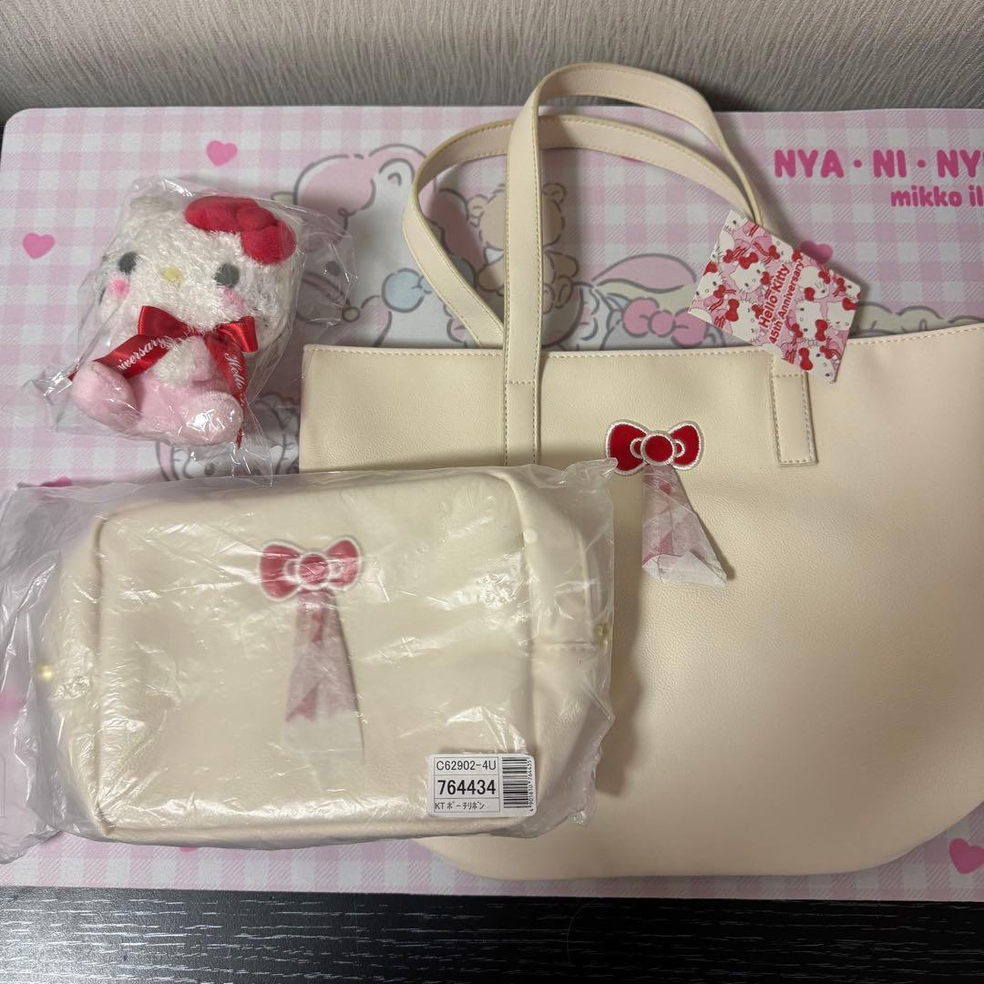 サンリオ ハローキティ 45周年 ベビー マスコット ポーチ トート