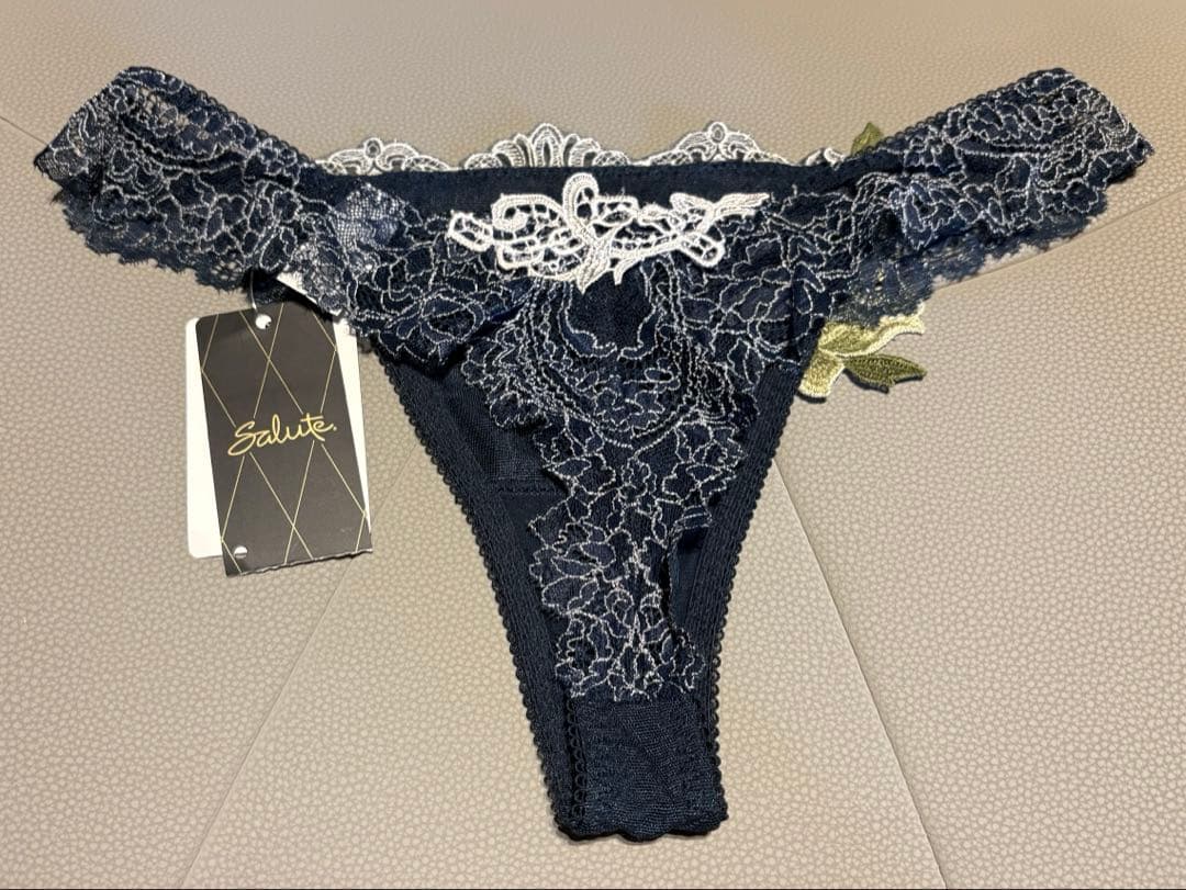 WACOAL サルート 新品タグ付 店舗限定 39g アテナ ソング Mサイズ