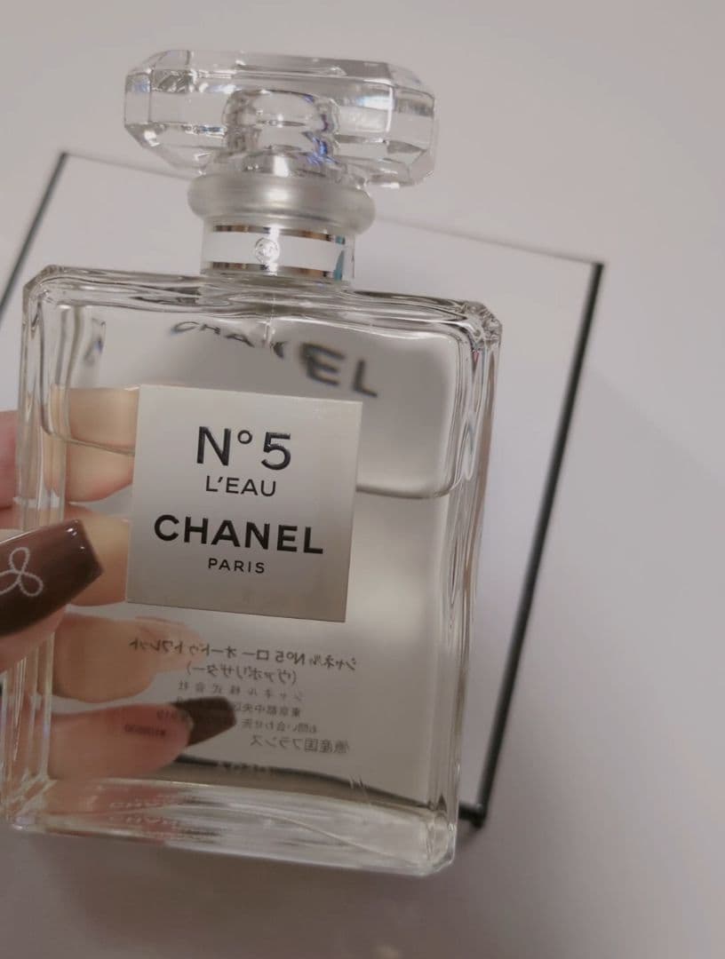 CHANEL N°5 L'EAU 香水 オードトワレット 100ml - メルカリ