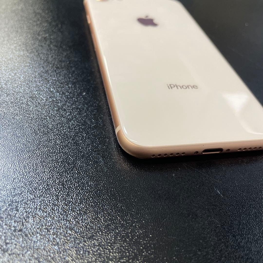 Apple iPhone 8 64GB SIMロックなし