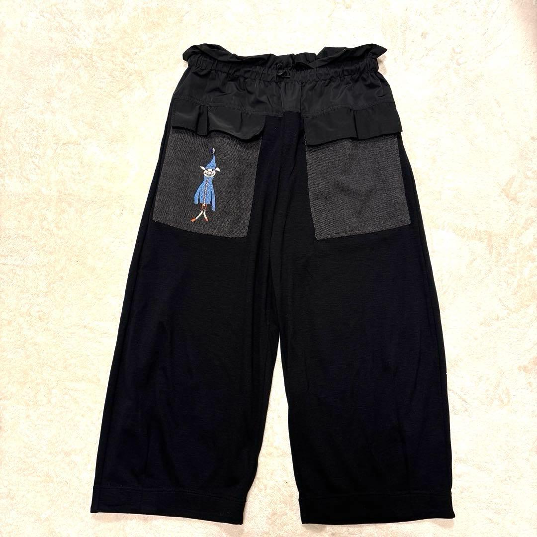 激レア⭐️美品　OLLEBOREBLA 刺繍　クロップドパンツ　ドローコード 刺繍 裾ドローコード 防水 ワイドパンツ（3Colors）250186 – Champyee