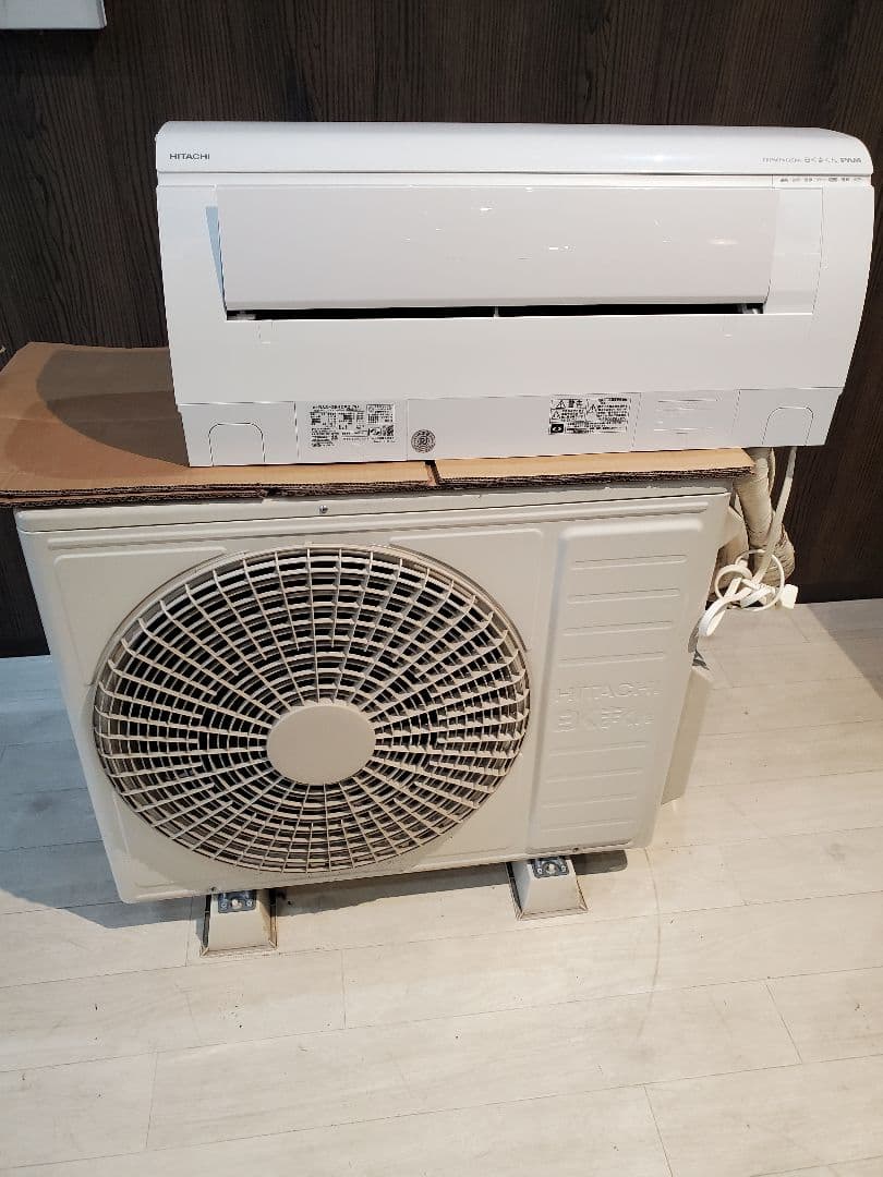 日立　ルームエアコン　RAS-SE40M2 2022年　200v 日立 エアコン 14畳 ハイスペック 掃除機能 AIセンサー 200V 白く