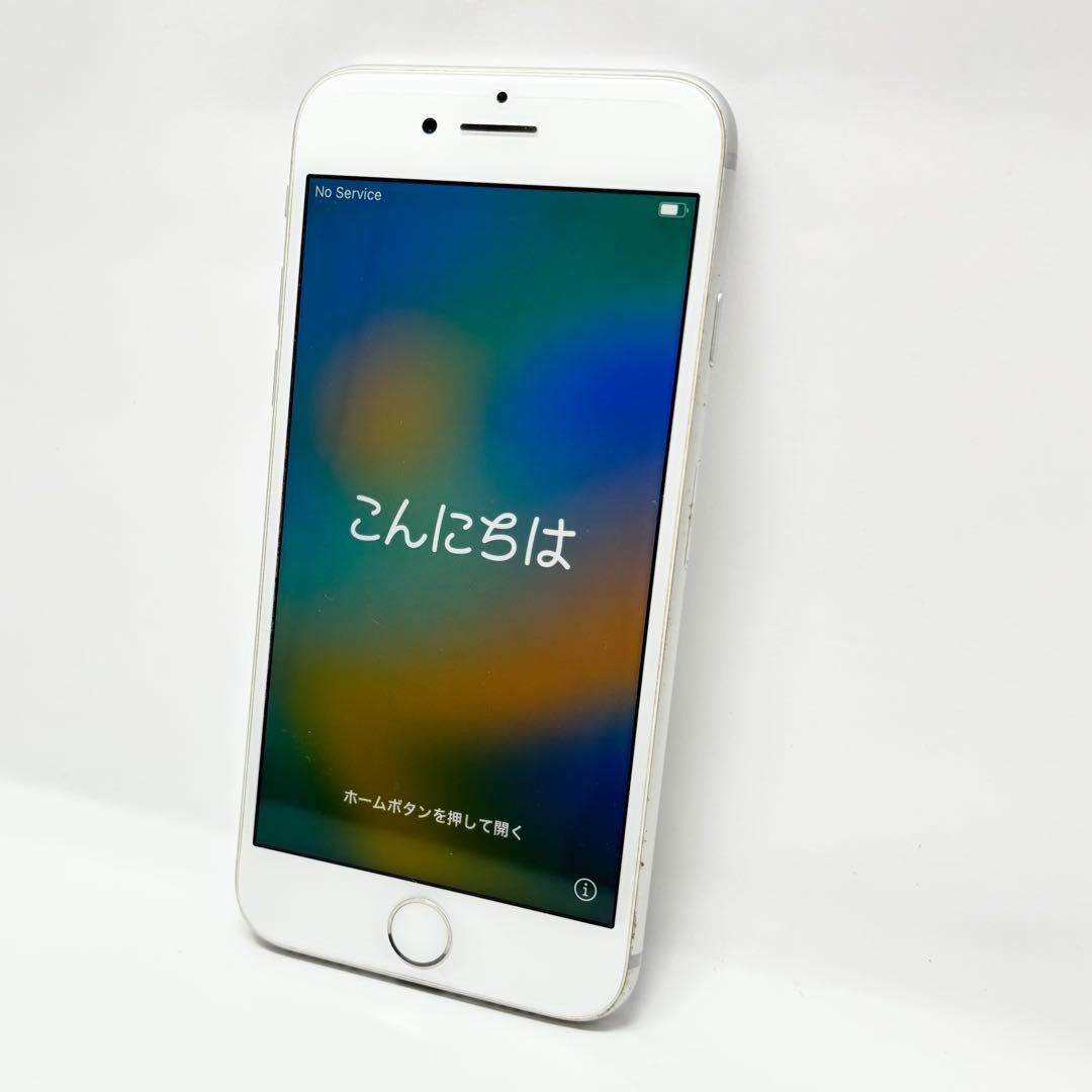 Apple iPhone 8 シルバー 本体 - メルカリ
