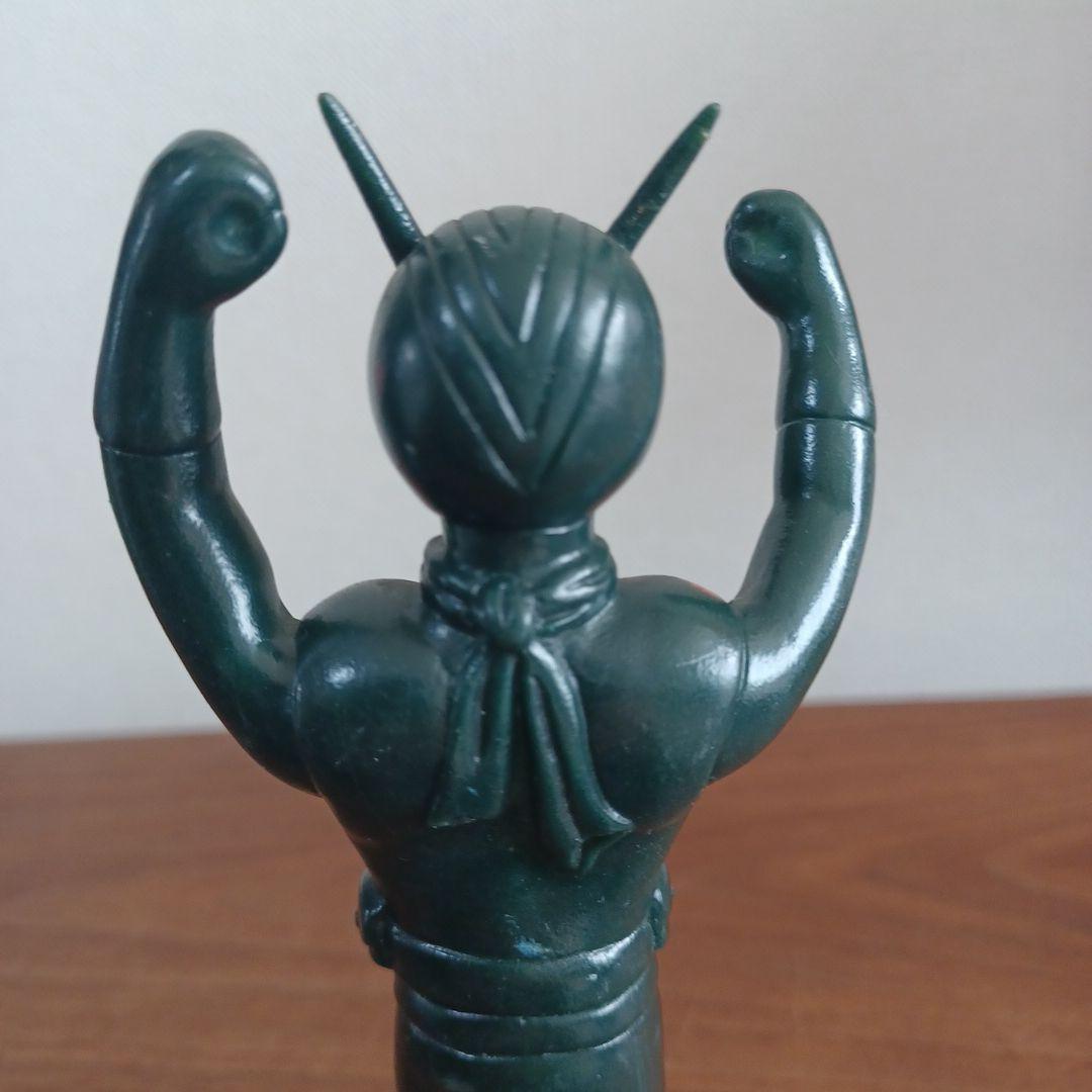 無版権 パチもの 「ライダーマン」風の鉄紺色の希少ソフビ フィギュア