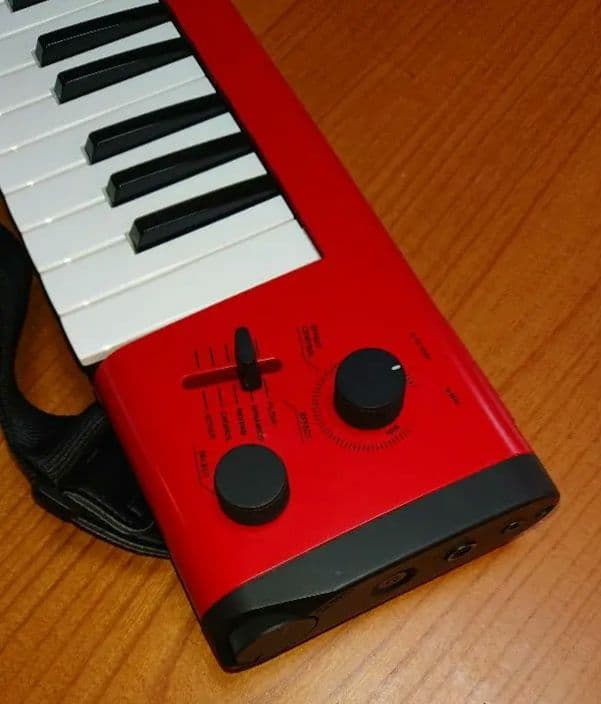 YAMAHA sonogenic 赤 シンセサイザー | 激安通販のイーサプライ