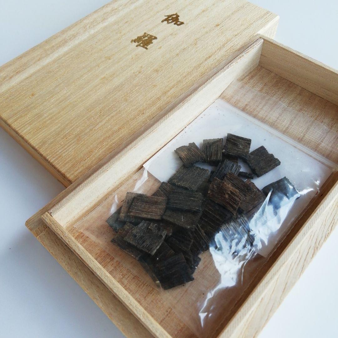 伽羅　香木 THERA線香 香木 伽羅 – THERA | ONLINE SHOP