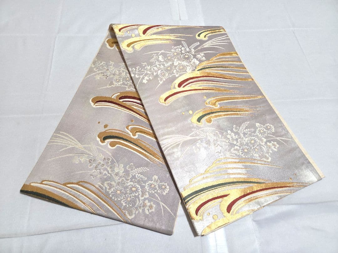 A◇着物くつろぎ 波に花模様 金銀糸 菊 桔梗 萩 六通 正絹 フォーマル