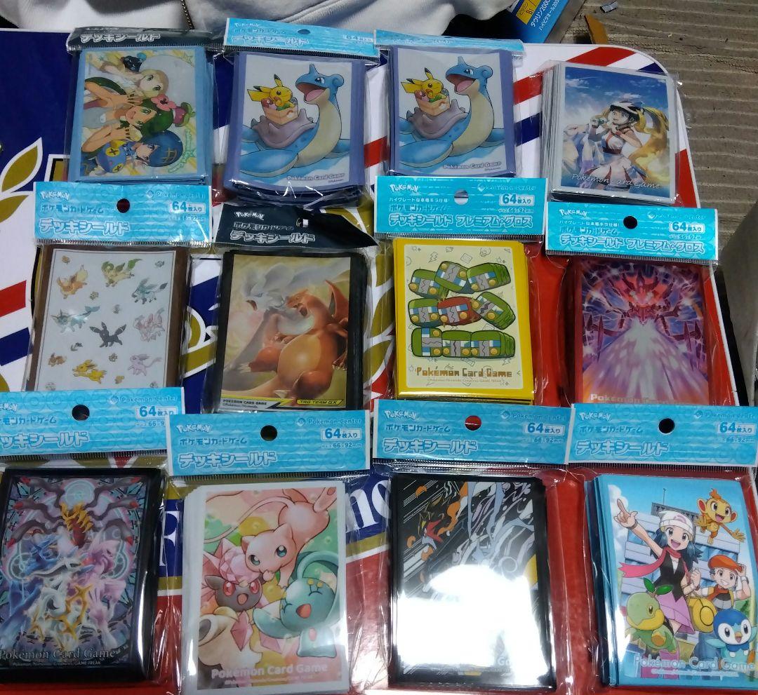 ポケモンカード　スリーブ92個　まとめ売り ポケモンカード Mega Charizard X ex Ultra-Premium Colle