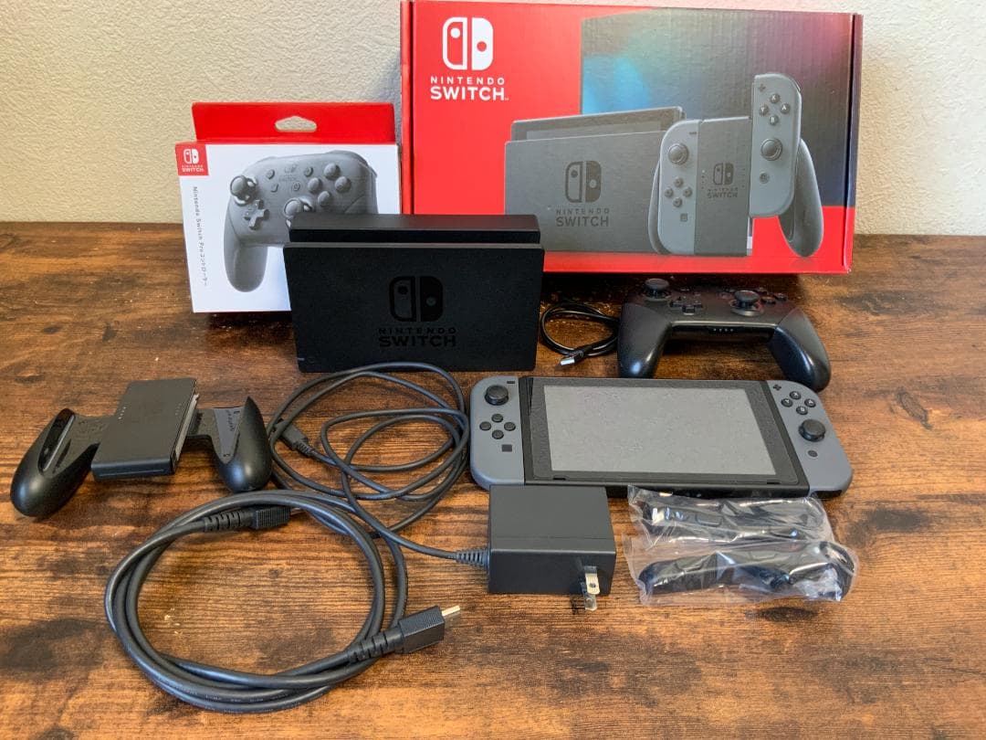 Nintendo Switch　本体　グレー バッテリー強化版　純正プロコン付き Nintendo Switch ニンテンドースイッチ 本体 Switch (L)/(R)グレー