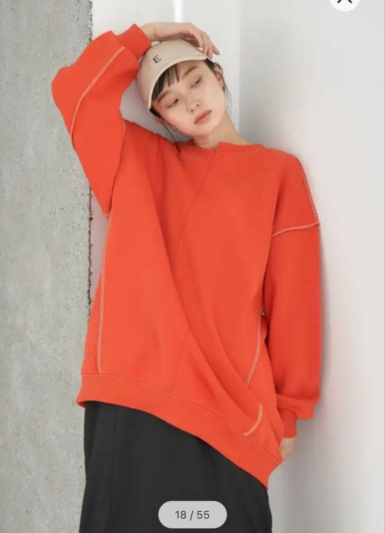 earth m&e】オーバーサイズオレンジスウェット - メルカリ