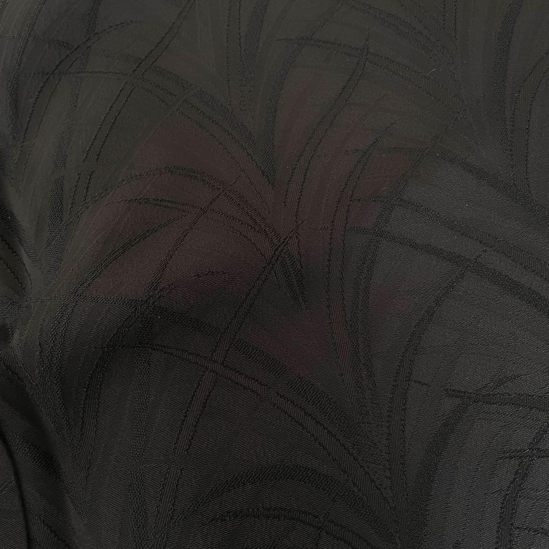 焦茶のような濃紫のような深みの色 大王松地紋 色無地