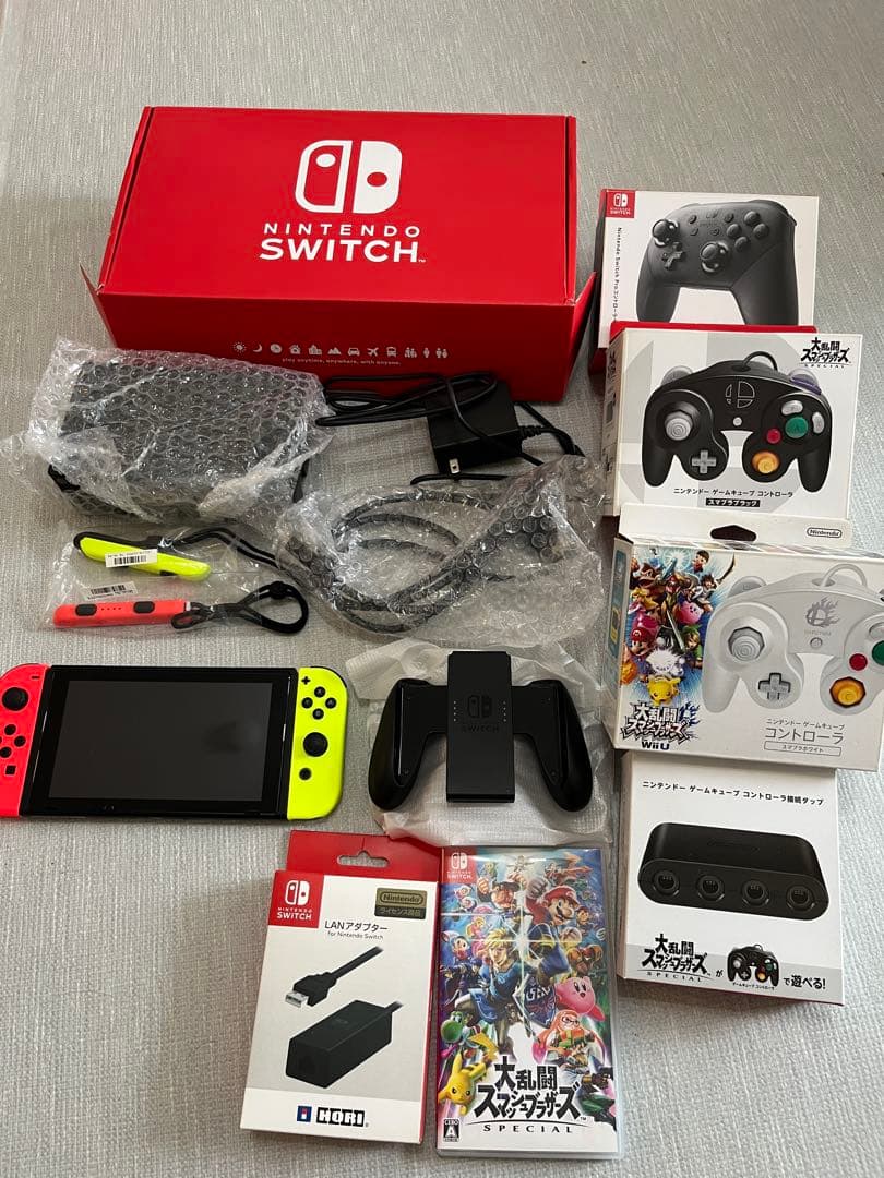 NintendoSwitchニンテンドースイッチ本体　大乱闘スマッシュブラザーズ Nintendo Switch 大乱闘スマッシュブラザーズ SPECIALセット ［ゲーム