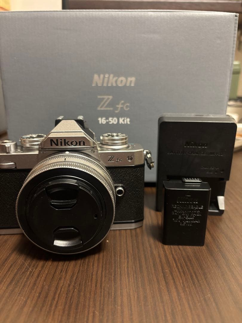 Nikon Z fcミラーレスカメラ、16-50mm F3.5-6.3