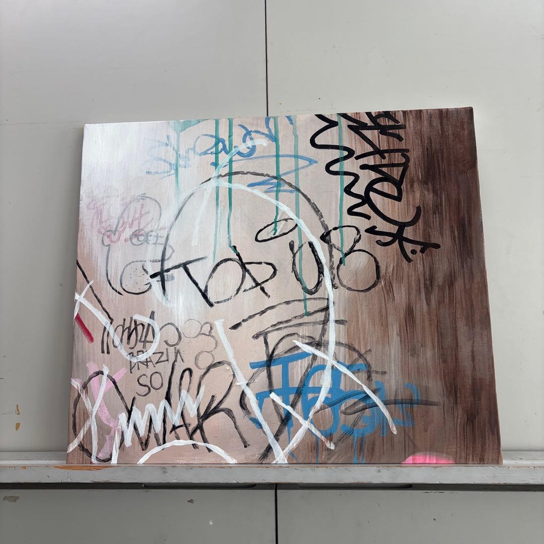 ストリートアート新宿街路地裏 絵画 f10キャンパス グラフィックアート Amazon.co.jp: バンクシーグラフィティアートスマイルキャンバス絵画