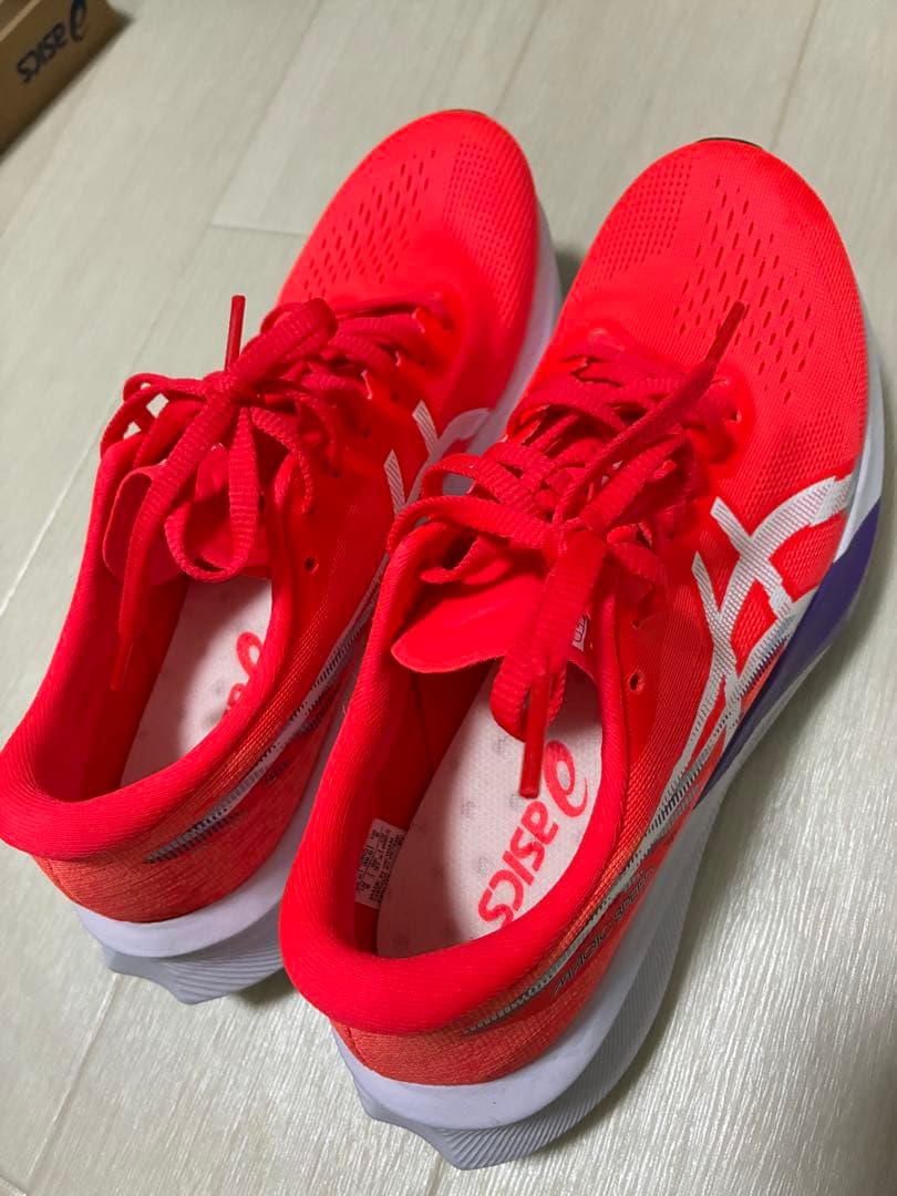 アシックス　MAGIC SPEEDマジックスピード4 25.0cm