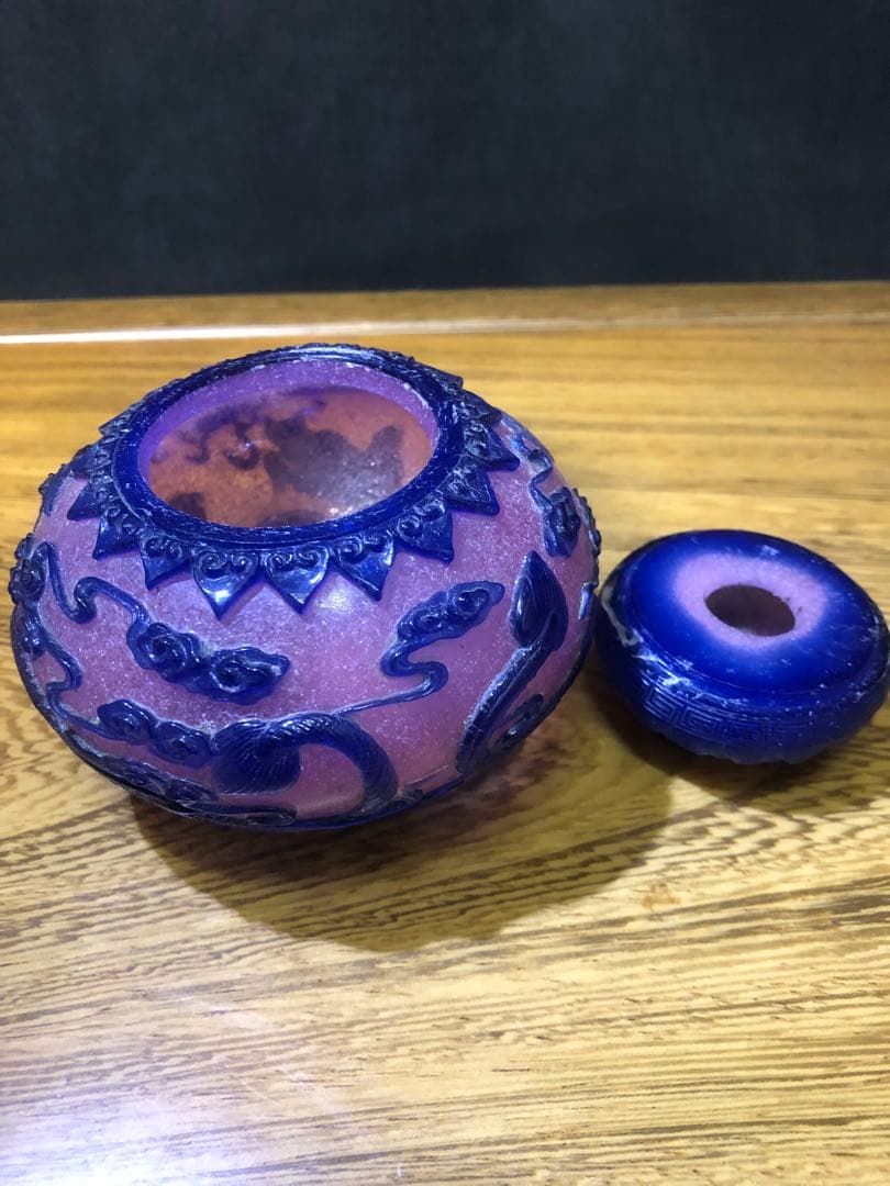 乾隆ガラス 「乾隆年製」銘入り 瑠璃壷の通販｜beswd.com