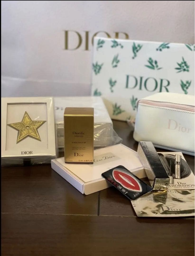 Dior J'adore Eau de Parfum トラベルスプレー J'adore by Christian Dior Eau de Parfum Travel Spray for Women