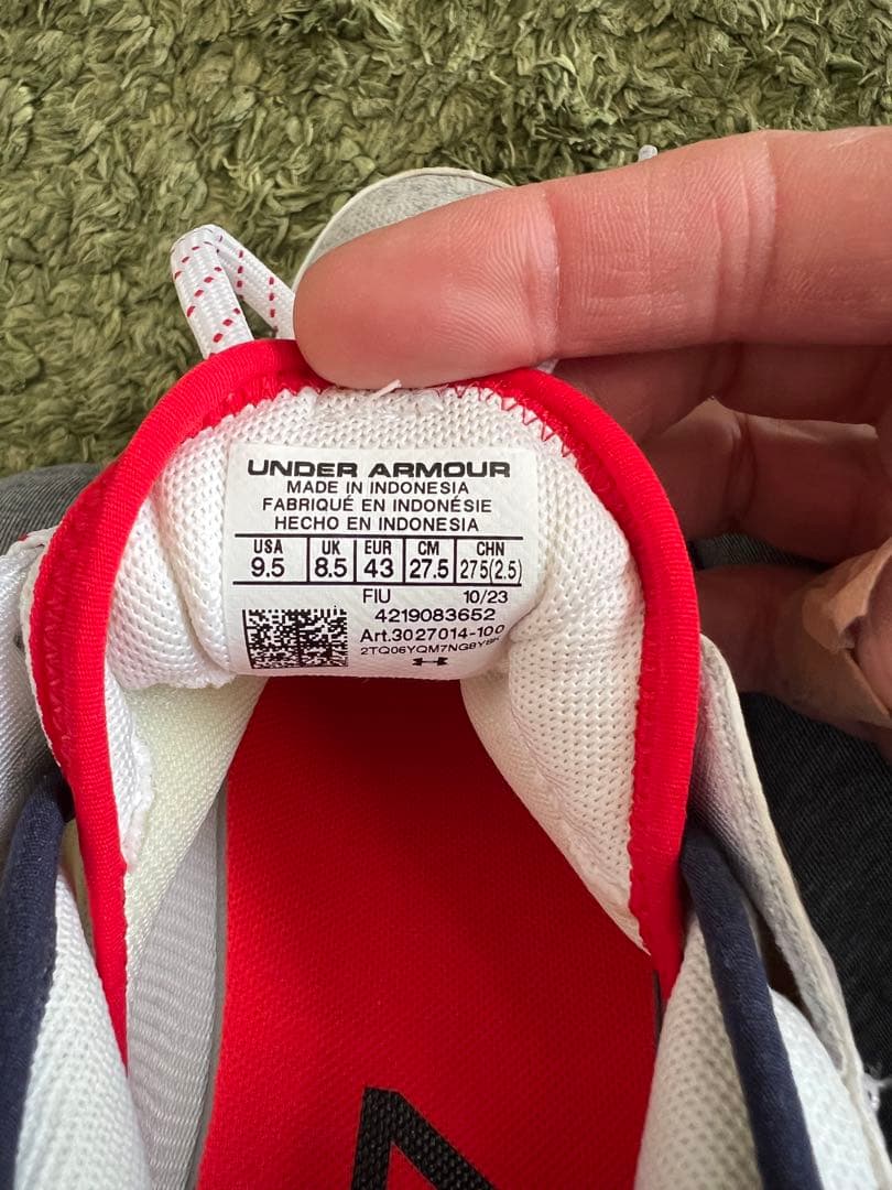 【新品】野球　スパイク　ハーパーモデル　27.5cm