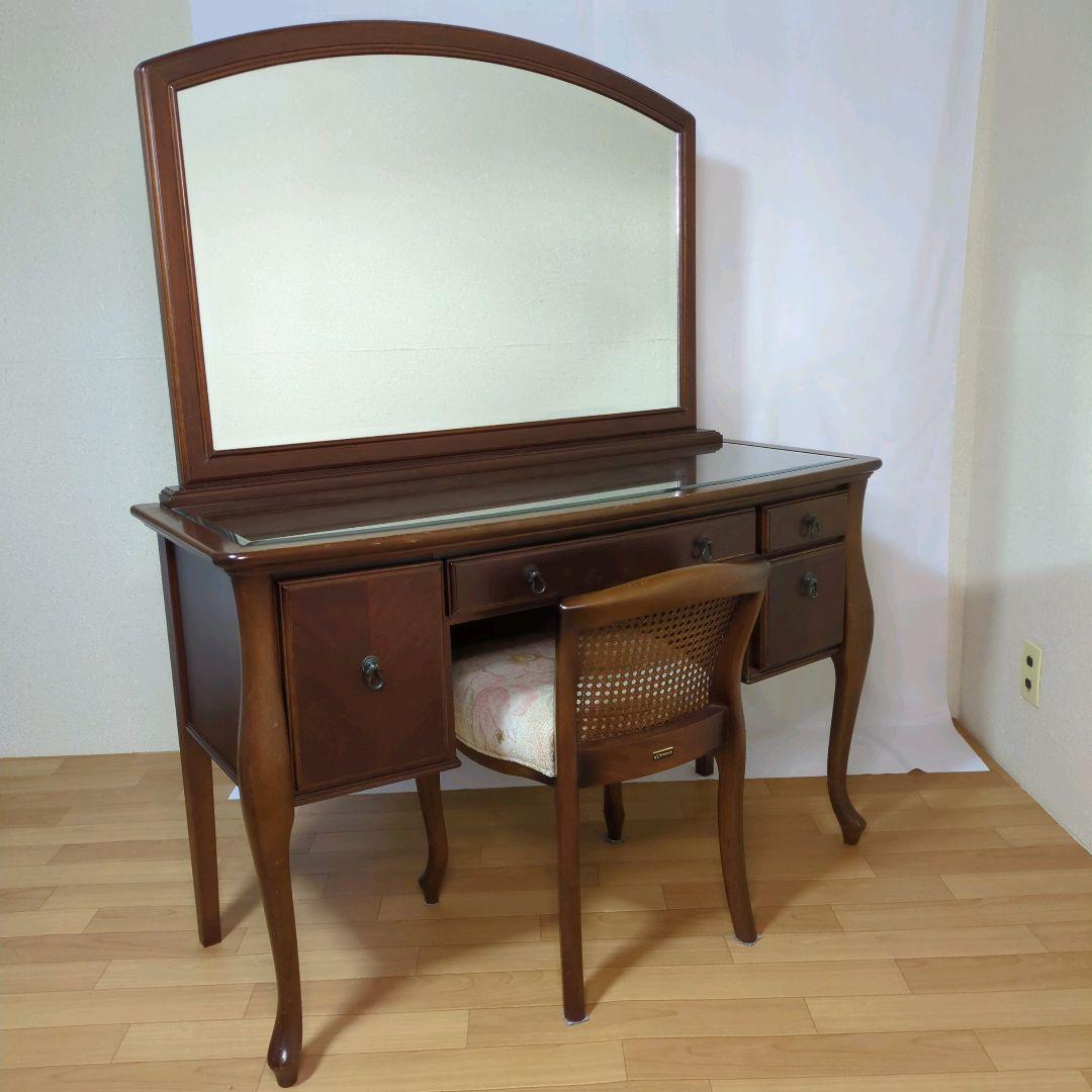 maruni ベルサイユ ドレッサー 　猫脚 （椅子別売り） maruni ベルサイユ ドレッサー 猫脚 （椅子別売り）