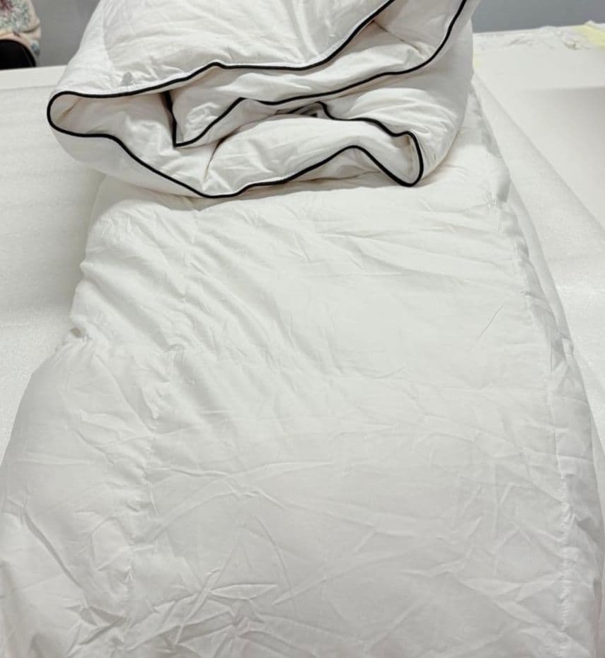 ポーランド産 羽毛布団 セミダブル rds認証 1.25kg